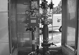 Rete di distribuzione del gas a Cagliari: particolare di un impianto di riduzione della pressione